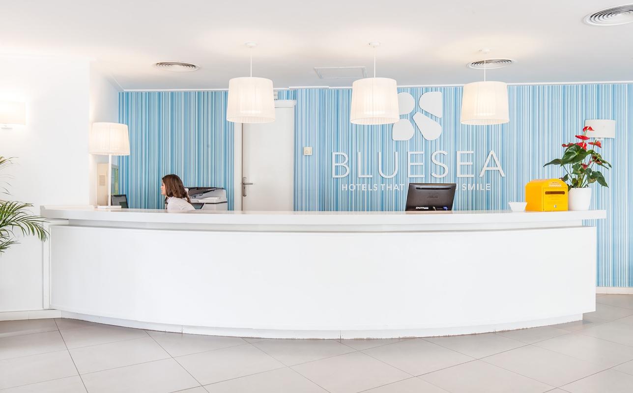Hotel BLUESEA Cala Millor Esterno foto