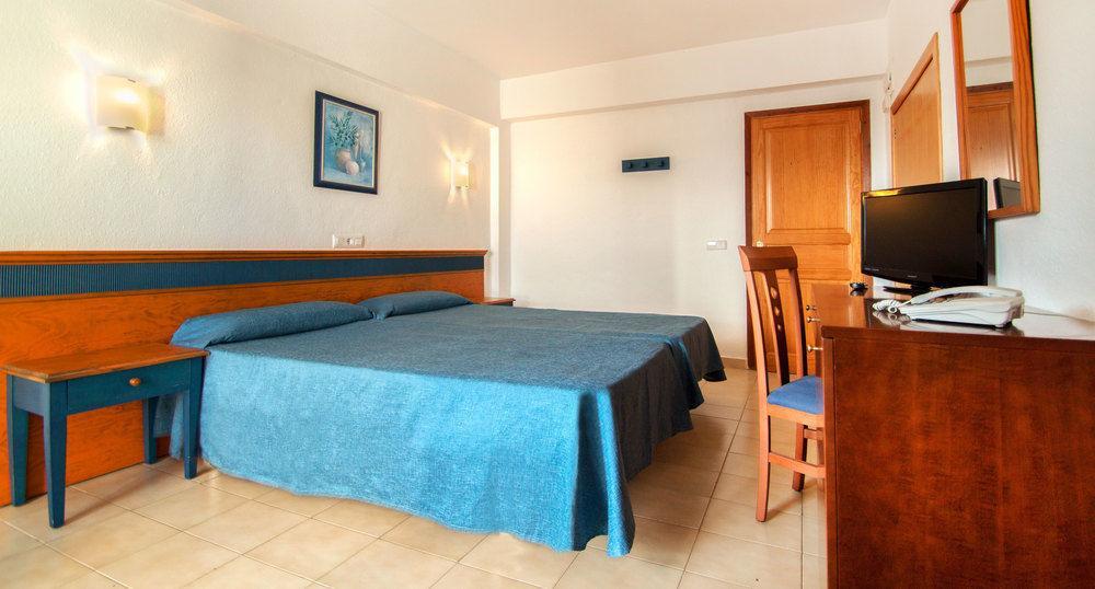 Hotel BLUESEA Cala Millor Esterno foto
