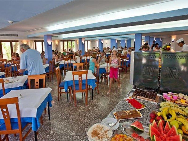 Hotel BLUESEA Cala Millor Esterno foto